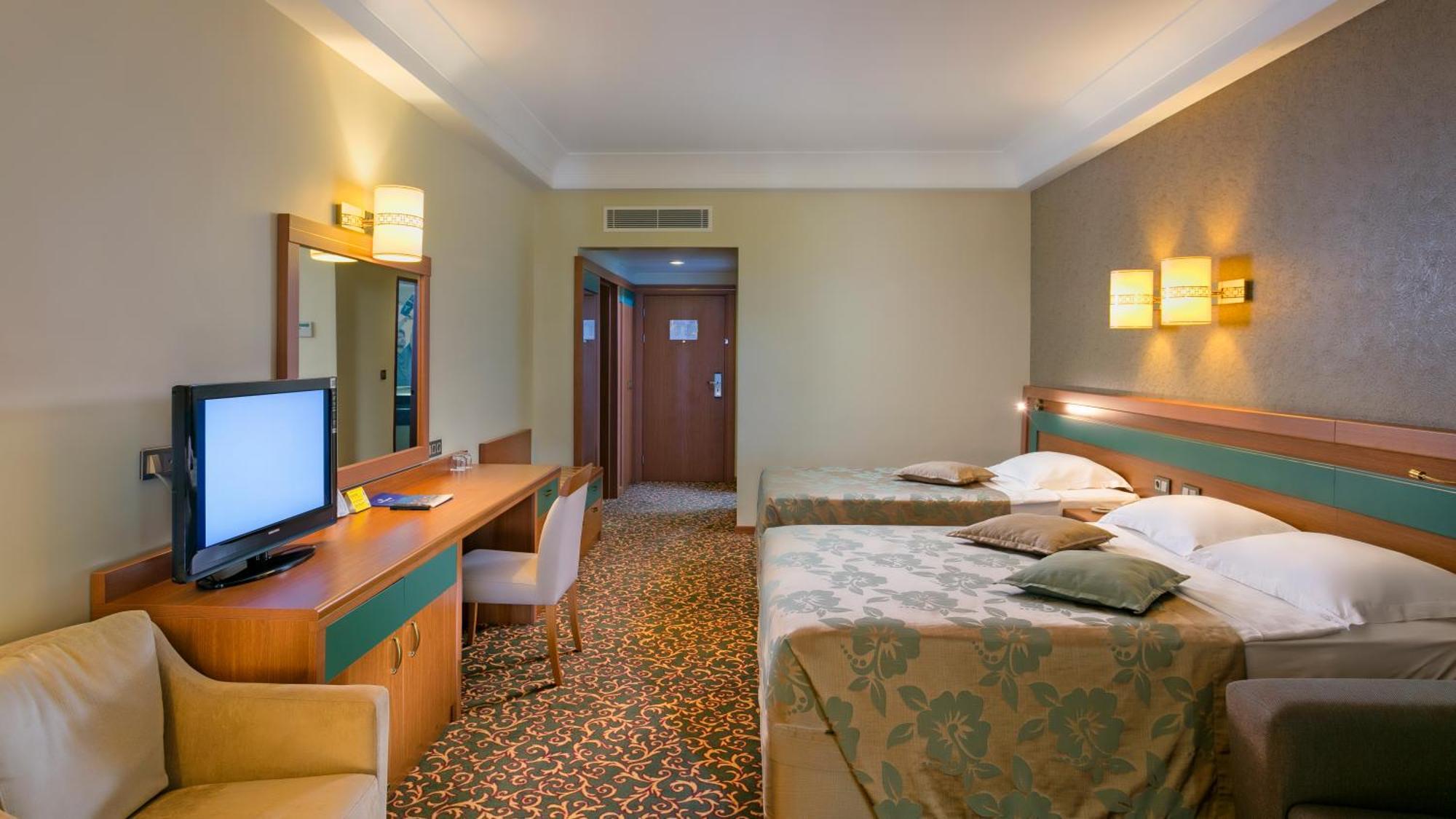 Oezkaymak Select Resort Alanya Habitación foto