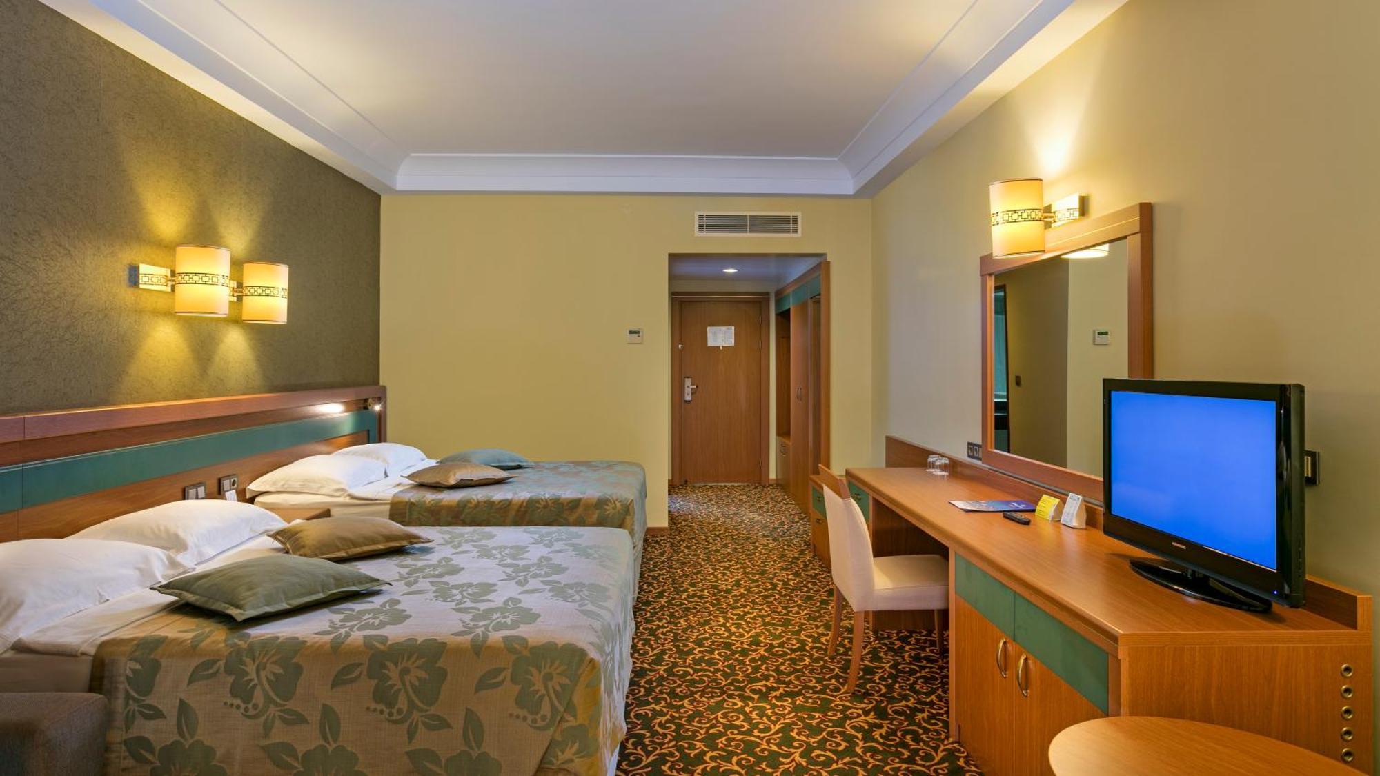 Oezkaymak Select Resort Alanya Habitación foto