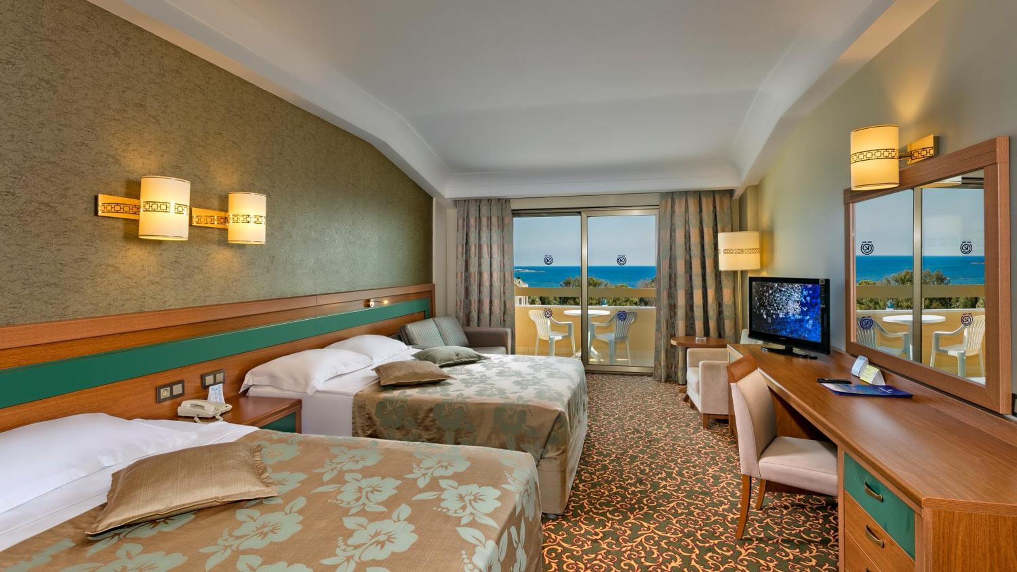 Oezkaymak Select Resort Alanya Habitación foto